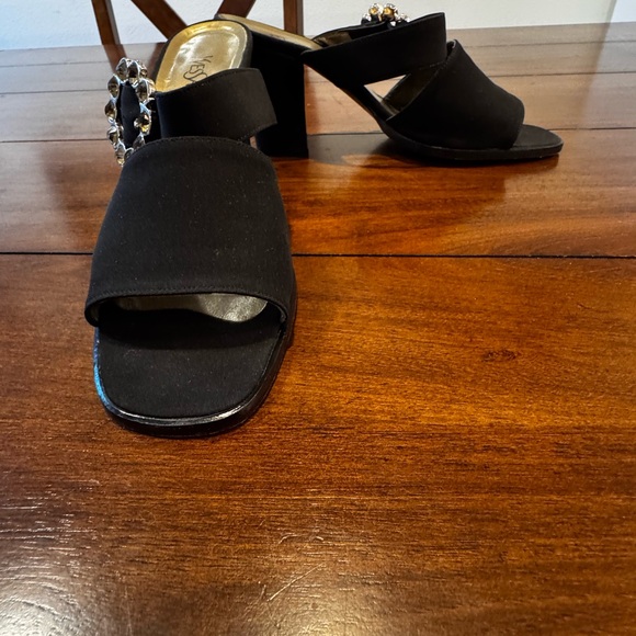 Yves Saint Laurent Black Women's Shoes Authentic - Picture 6 of 8